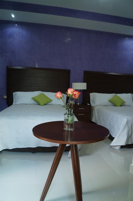 Hotel Casa Palomino Mérida Buitenkant foto