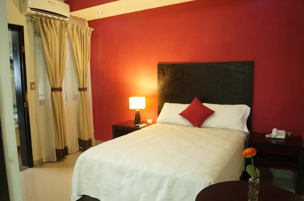 Hotel Casa Palomino Mérida Buitenkant foto
