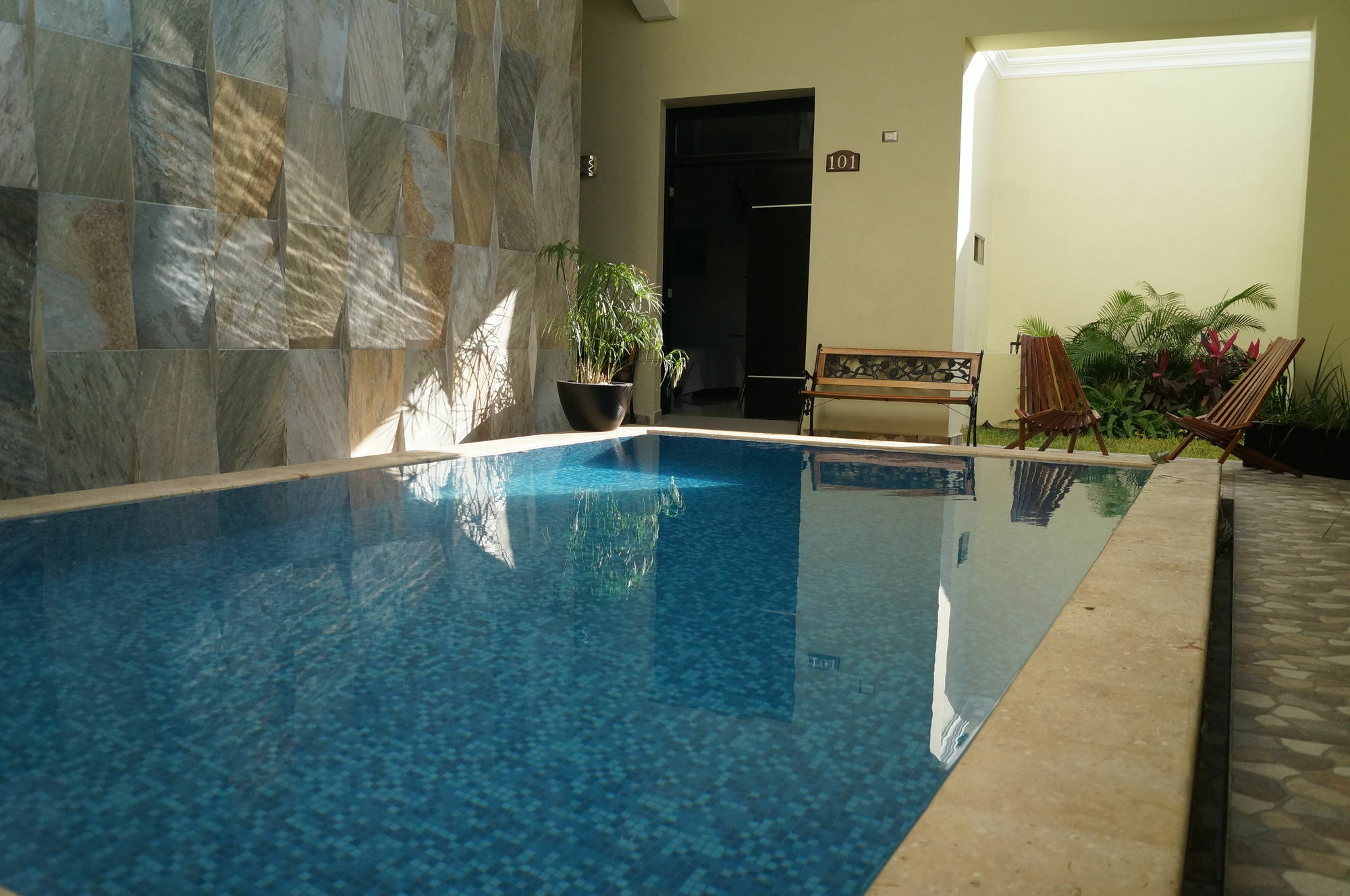 Hotel Casa Palomino Mérida Buitenkant foto